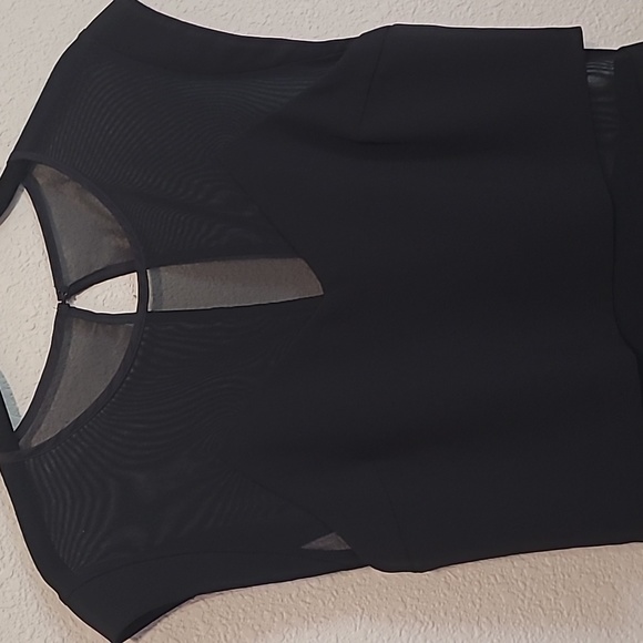 Sexy Black Dress Express 6 - Picture 2 of 7